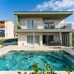 Amala By Interhome *