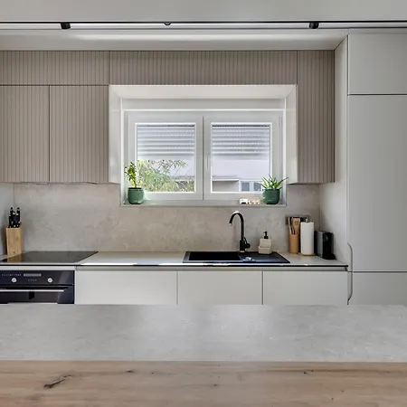 Amala By Interhome * Sukošan